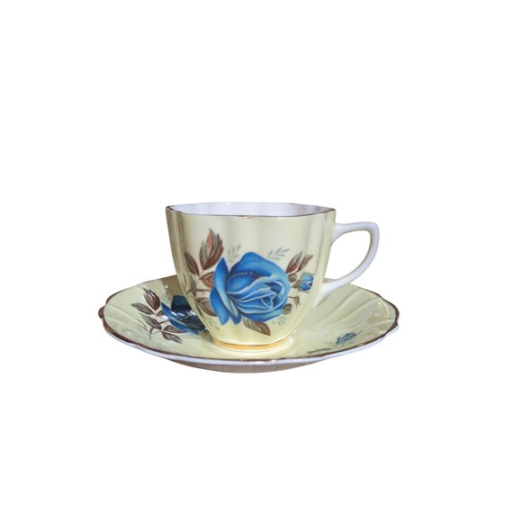Crownford Bone China Blue Rose on Light Yellow & White Ribbed Gold Trim England - Picture 1 of 8